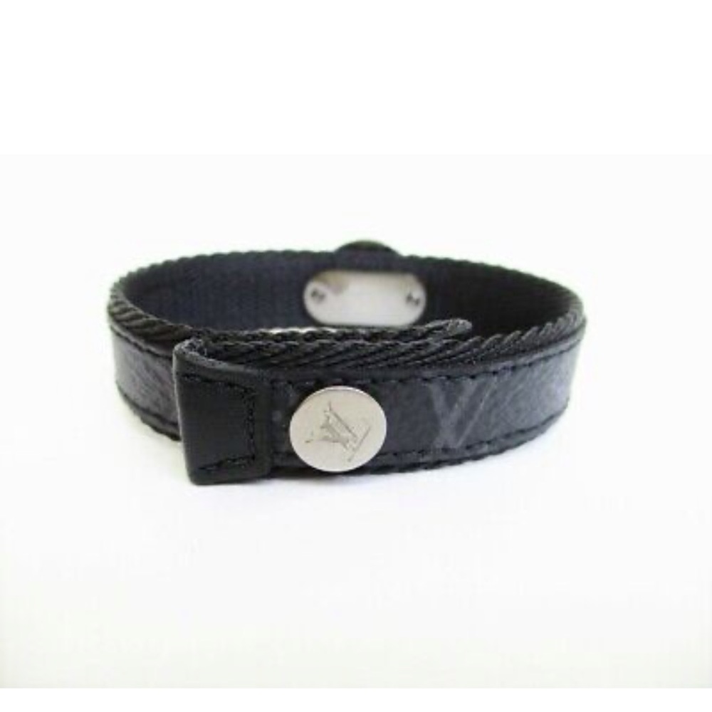 SALE 💥🔆☀️Louis Vuitton Luxury Bracelet - Picture 4 of 9